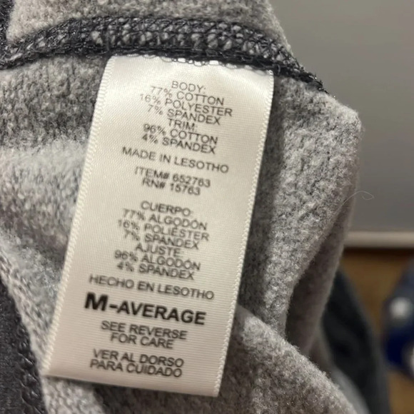 Champion women’s medium soft grey lounge pant - Picture 6 of 7